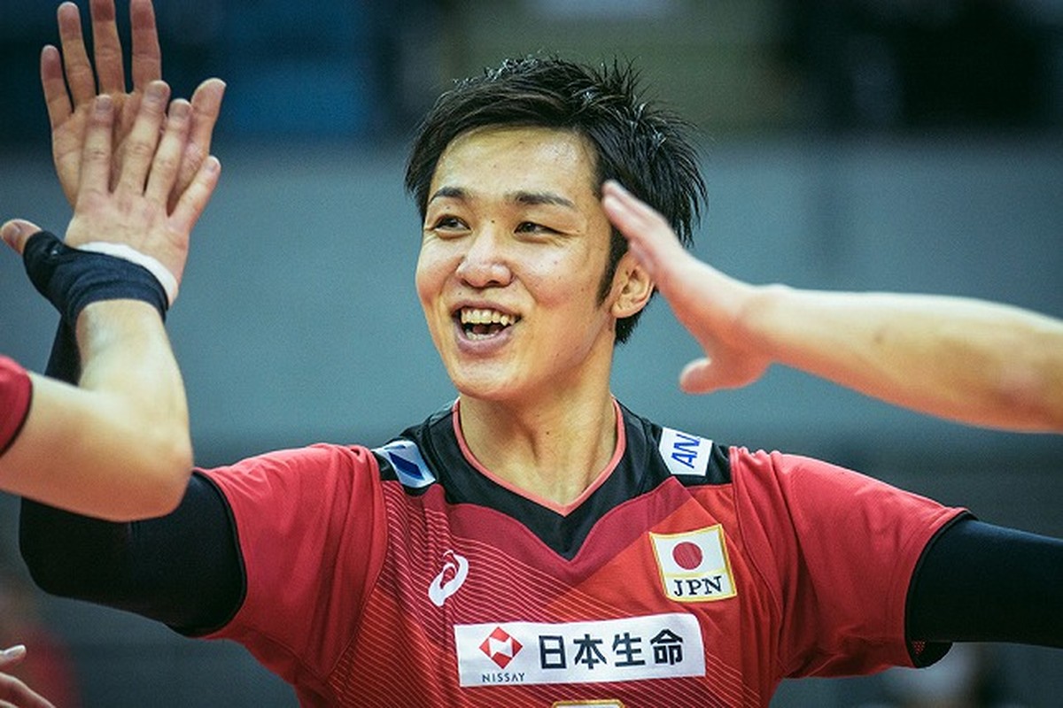 バレーボール日本代表のセッターが胃がんとの闘病の末に死亡 | スポーツ