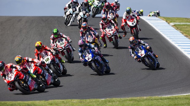 Honda Racing larga na primeira fila da corrida da SuperBike