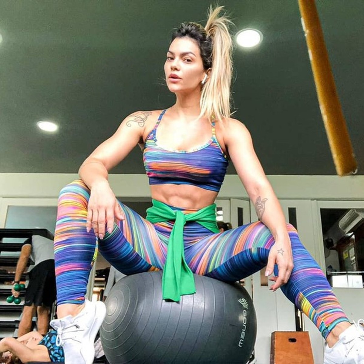 Volta aos palcos: Kelly Key revela treino que tonifica o corpo todo ...