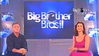 Marisa Orth e Pedro Bial no primeiro "BBB" — Foto: reprodução de tv