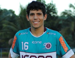 Gabriel Buru, atacante da Desportiva Ferroviária (Foto: Henrique Montovanelli/Desportiva Ferroviária)