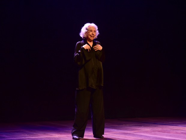 Fernanda Montenegro apresenta peça (Foto: Marcelo Sá Barreto/AgNews)