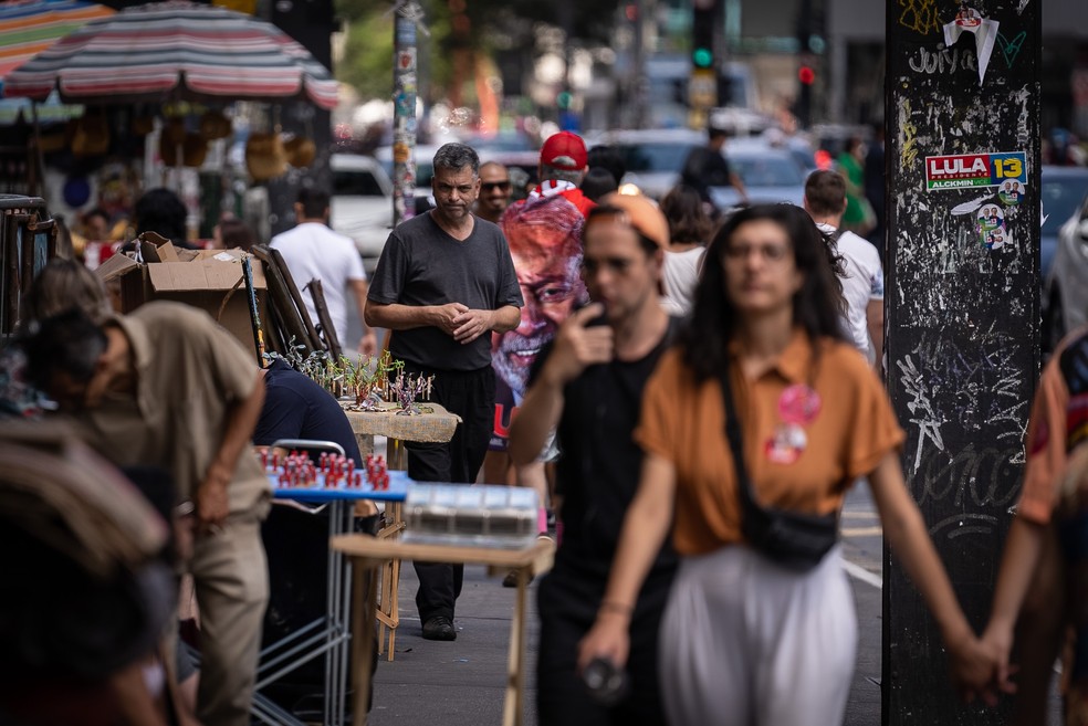 Movimentação na Avenida Paulista neste domingo (30) — Foto: Fabio Tito/g1