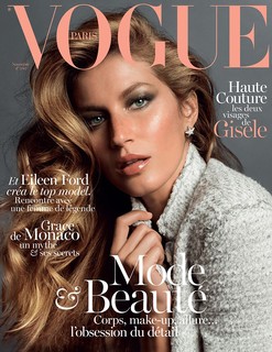 Na Vogue Paris de novembro de 2013      