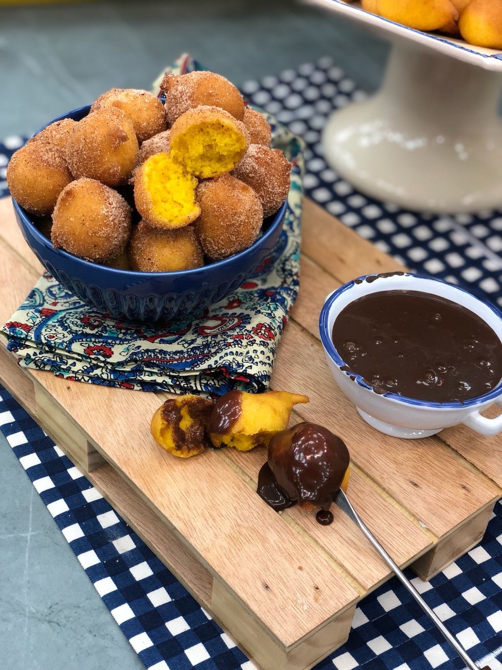 Bolinho De Chuva Com Cenoura Receitas Receitas Estes bolinhos de chuva de cenoura são nada menos do que deliciosos. bolinho de chuva com cenoura