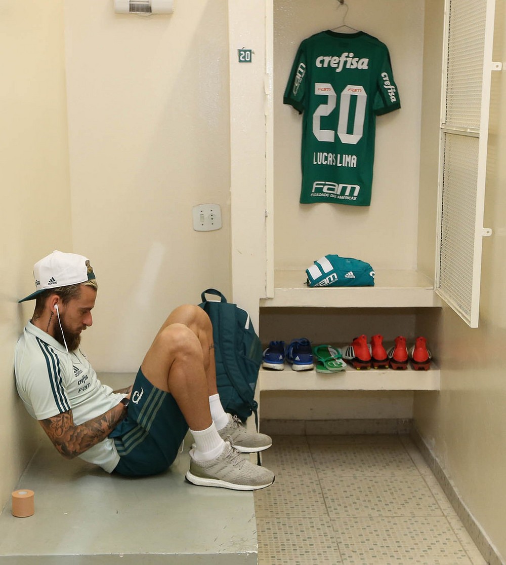 Lucas Lima é substituído em 65% dos jogos no ano