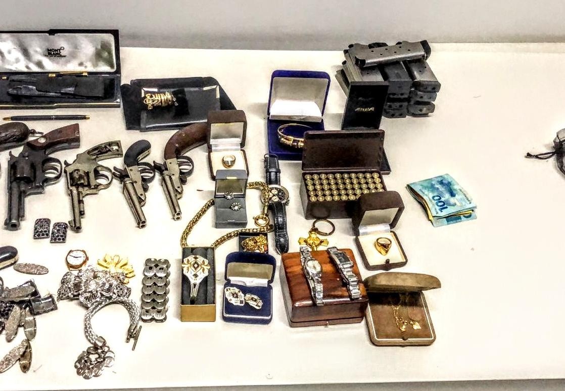 Homem é preso suspeito de furtar cerca de 300 objetos de luxo em condomínio de Jundiaí