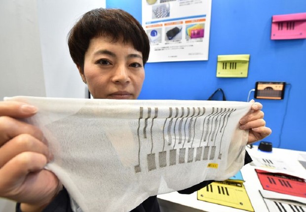 日本のブランド、グンゼはミツフジと提携してスマートTシャツを開発中(写真:野木和弘/AFP/Getty Images) 日本のブランド、グンゼはミツフジと提携してスマートTシャツを開発中(写真:野木和弘/AFP/Getty Images)