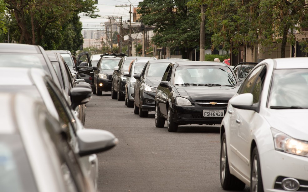 Deficientes fÃ­sicos precisam de laudo mÃ©dico para conseguir abater imposto na compra de um carro automÃ¡tico em RibeirÃ£o Preto (SP) â Foto: Ãrico Andrade/G1