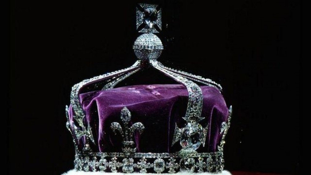 A coroa da rainha-mãe — Foto: GETTY IMAGES