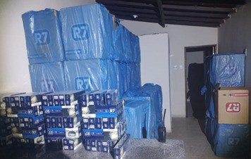 PM apreende mais 110 caixas com maços de cigarros contrabandeados em São João del Rei