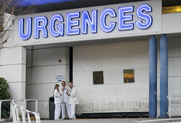 helicoptero Hospital schumacher frança Centre hospitalier de Moûtiers (Foto: Agência Reuters)