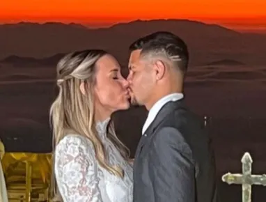 Bruno Guimarães se casa na madrugada com beijo no nascer do sol no Cristo 