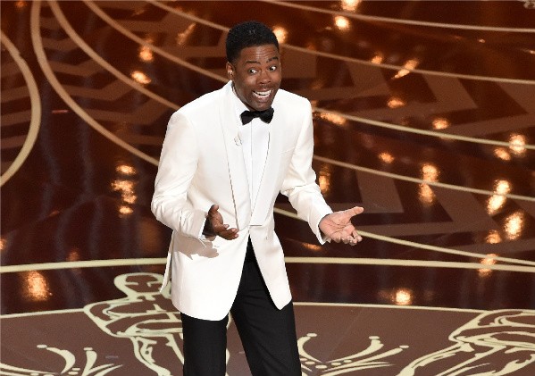 Chris Rock ataca polêmica de diversidade em discurso no Oscar (Foto: Getty Images)