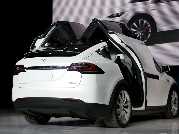 Tesla Model X, um carro com asas, Tecnologia