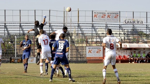 Brasileiro cria CTs no Quênia para manter tradição de bicho-papão das  corridas de rua - 02/04/2012 - UOL Esporte