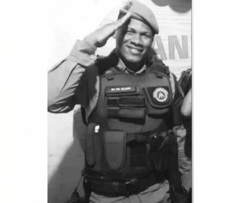 Soldado Gilson Rodrigues Pereira morreu após ser baleado em uma festa no interior da Bahia, enquanto estava de folga — Foto: Reprodução/Redes Sociais