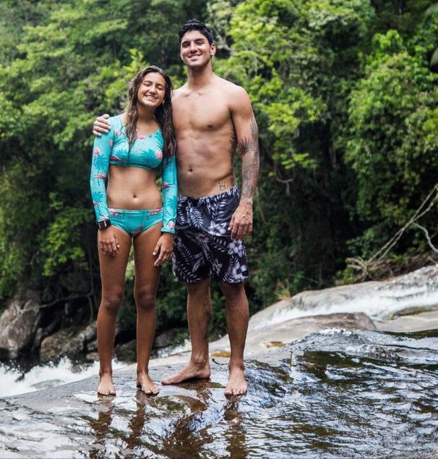 Gabriel Medina e irmã (Foto: Reprodução/Instagram)