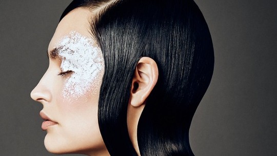 Febre do skincare: 3 editoras da Vogue entregam suas rotinas de cuidados com a pele
