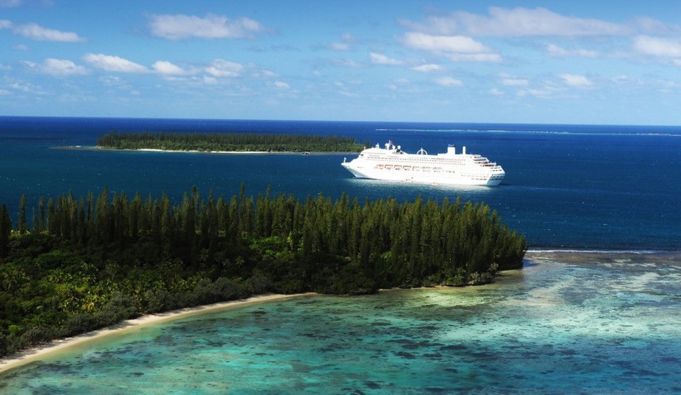 Navio de cruzeiro em Nova Caledonia (Foto: Divulgação/newcaledonia.travel)