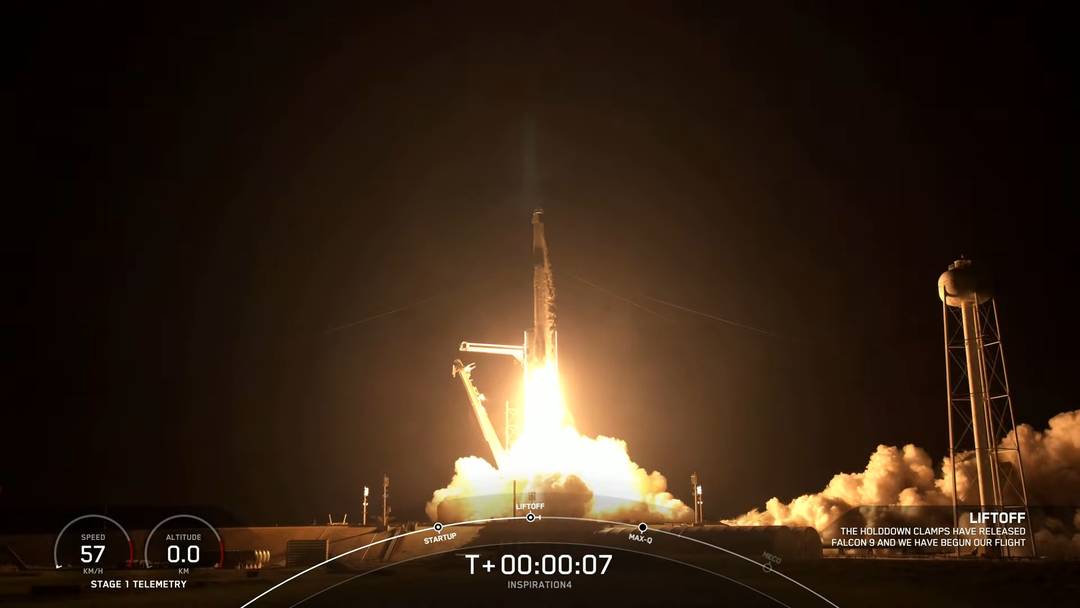 Lançamento do foguete Falcon 9, da SpaceX, na missão Inspiration4