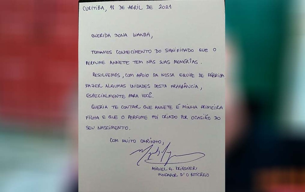 Carta que foi assinada pelo fundador do Boticário. — Foto: Arquivo Pessoal