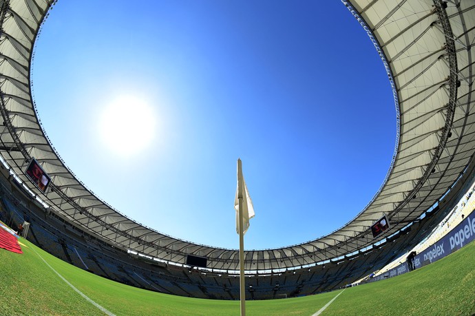 Governo desiste de passar concessão e vai fazer nova licitação no Maracanã