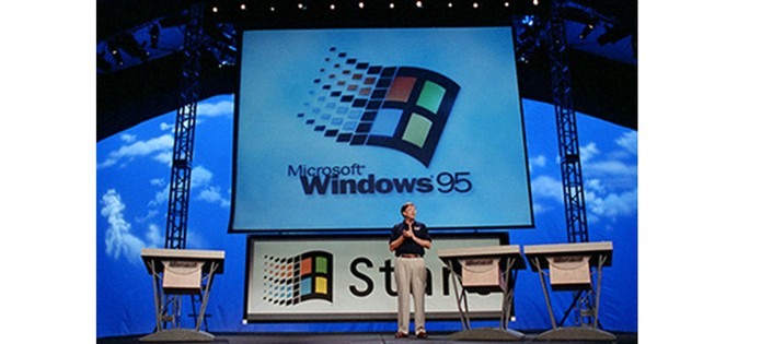 Lançamento do Windows 95 apresentado por Bill Gates em evento (Foto: Divulgação/Microsoft)