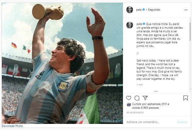 Pelé homenageia Maradona (Foto: Reprodução/Instagram)