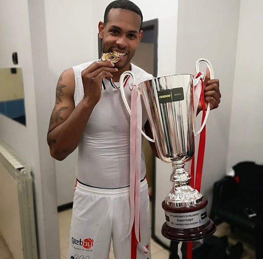 Leal Vence A Espera E Ve Bruninho Abrir As Portas Rumo A Selecao Disse Que Seria Um Prazer Volei Ge