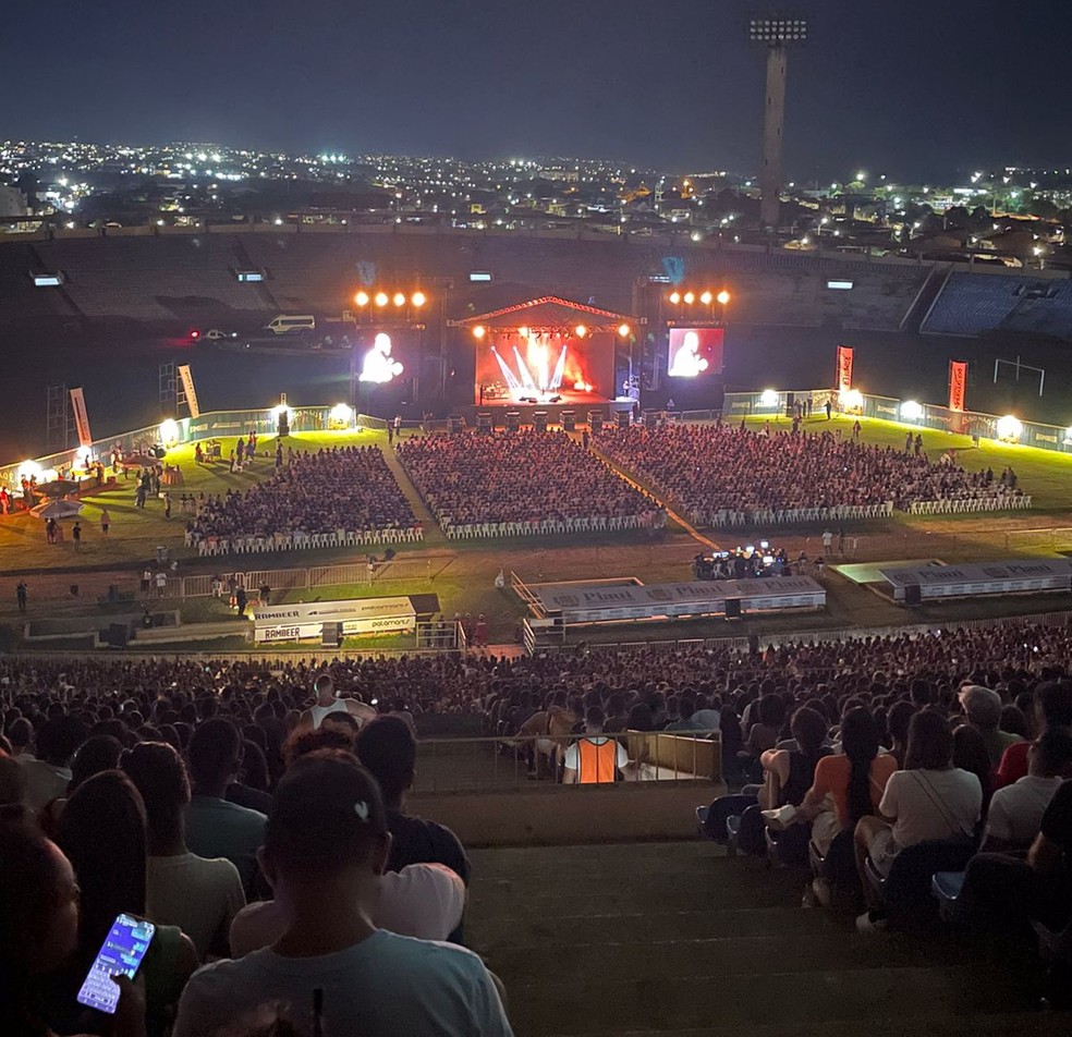 Show de Whindersson Nunes no Estádio Albertão, em Teresina, Piauí — Foto: Karla Santana /TV Clube