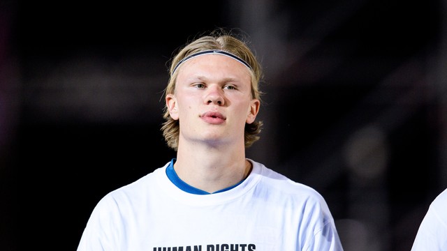 Haaland e os jogadores da Noruega entraram em campo contra Gibraltar com camisas que dizia: "Direitos humanos, dentro e fora de campo"