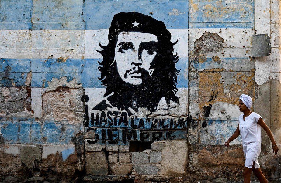 Che Guevara. Imagem reproduzida num muro em Havana, Cuba