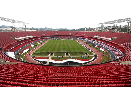 São Paulo volta ao Brasil 