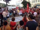 Grupo pede respeito à democracia durante ato pró-Dilma em Juiz de Fora