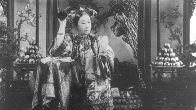 Cixí, a imperatriz viúva, controlou o poder na China por anos (Foto: Getty Images via BBC)