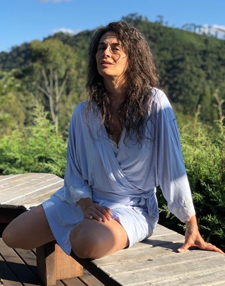 Carla Vilhena (Foto: Reprodução Instagram)