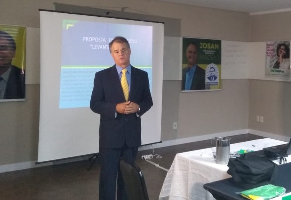 Josan Leite, candidato à Prefeitura de Maceió pelo Patriota nas eleições municipais de 2020 — Foto: Carol Sanches/TV Gazeta