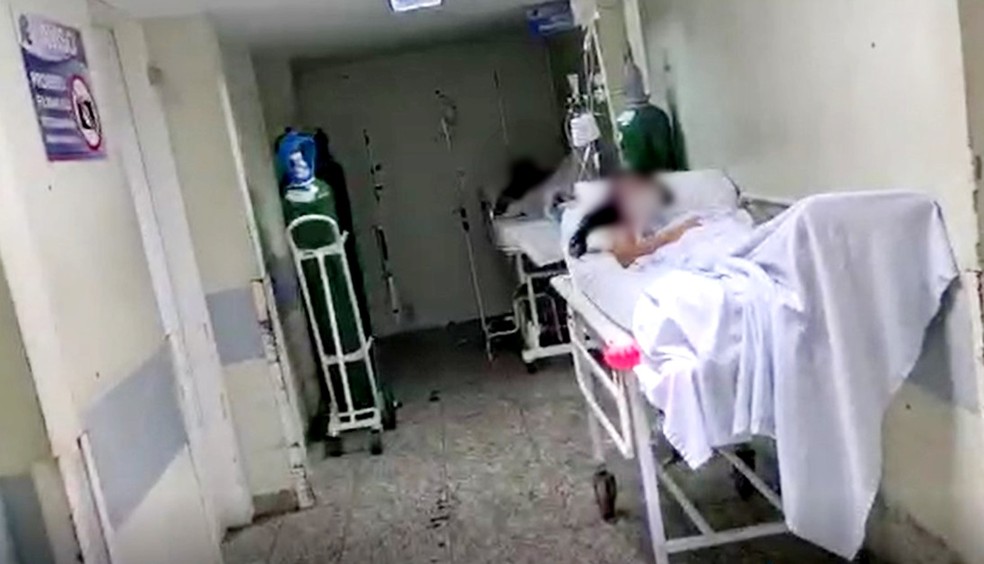 Santa Casa de Jaú improvisa corredor para atender pacientes com Covid no pronto-socorro — Foto: Arquivo pessoal