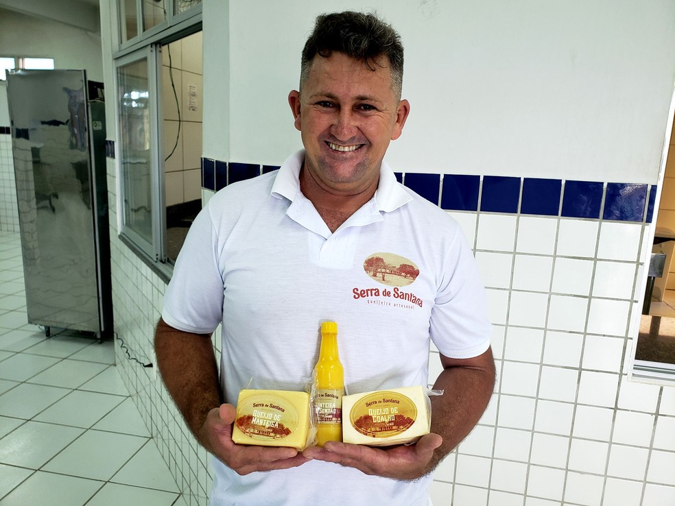 Lucenildo Firmino Ã© dono de queijeira em Tenente Laurentino Cruz â€” Foto: JoÃ£o Vital/Governo do RN