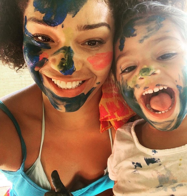 Juliana Alves e filha (Foto: Reprodução / Instagram)