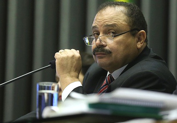 O deputado federal Waldir Maranhão (PP-MA) vai substituir o presidente da Câmara dos Deputados, Eduardo Cunha (PMDB-RJ) (Foto: André Coelho/Agência O Globo)