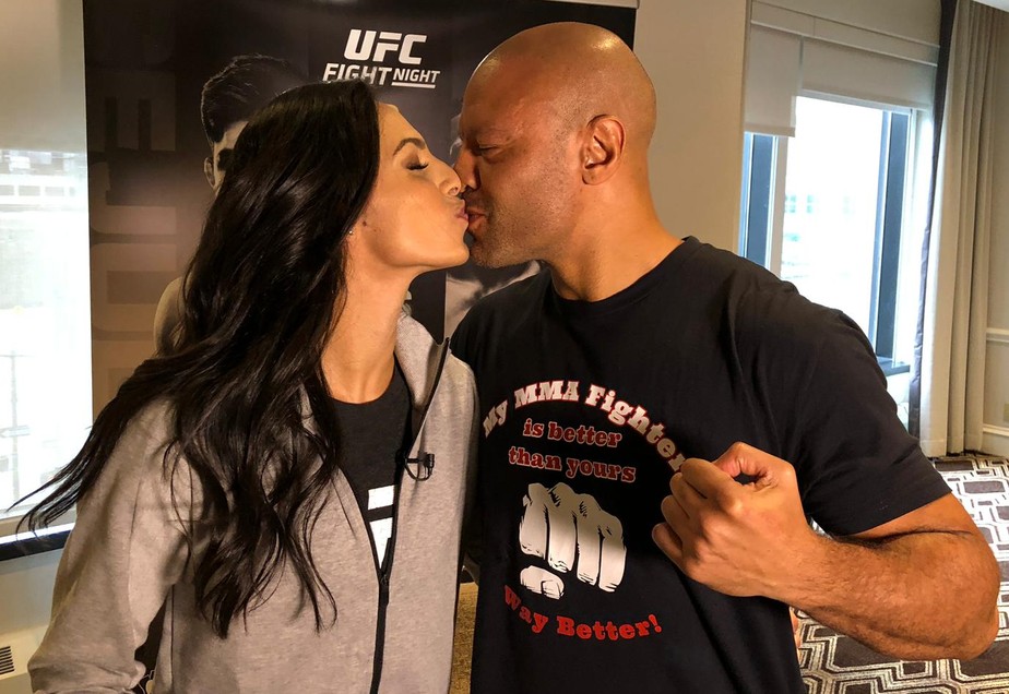 Ariane Lipski Tem O Apoio Do Tecnico Namorado Para Estreia No Ufc Treinador 24 Horas Por Dia Combate Sportv