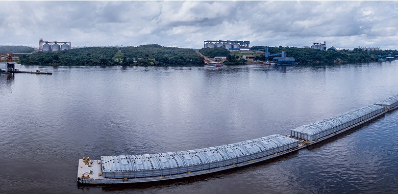 Dossiê Caminhos da Safra - Acima, a hidrovia do Rio Tapajós, no Pará (Foto:  Fernando Martinho)