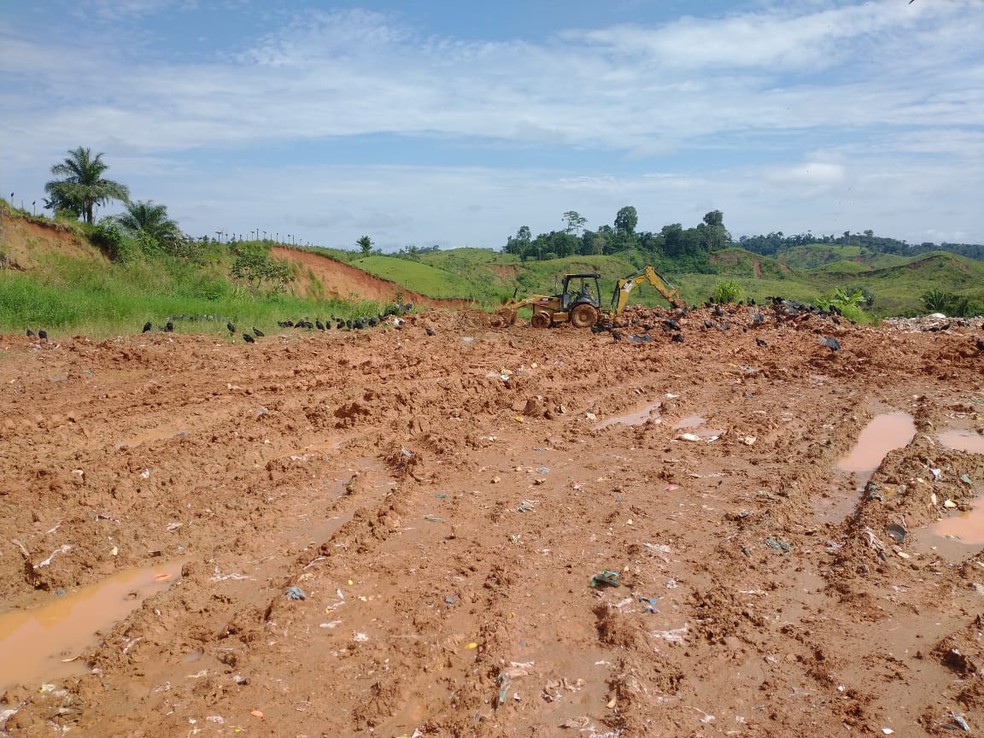Aditivo determina que lixão seja desativo e o aterro sanitário de Tarauacá deve ser construído até 2024 — Foto: Arquivo/Ministério Público do Acre