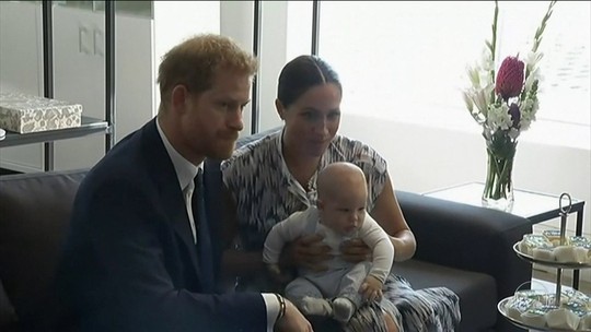 Meghan Markle e príncipe Harry processam jornal britânico