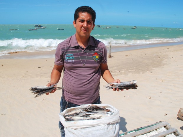 Pescadores ainda comercializam peixe voador em Caiçara do Norte, RN (Foto: Marco Polo Veras/Sebrae)