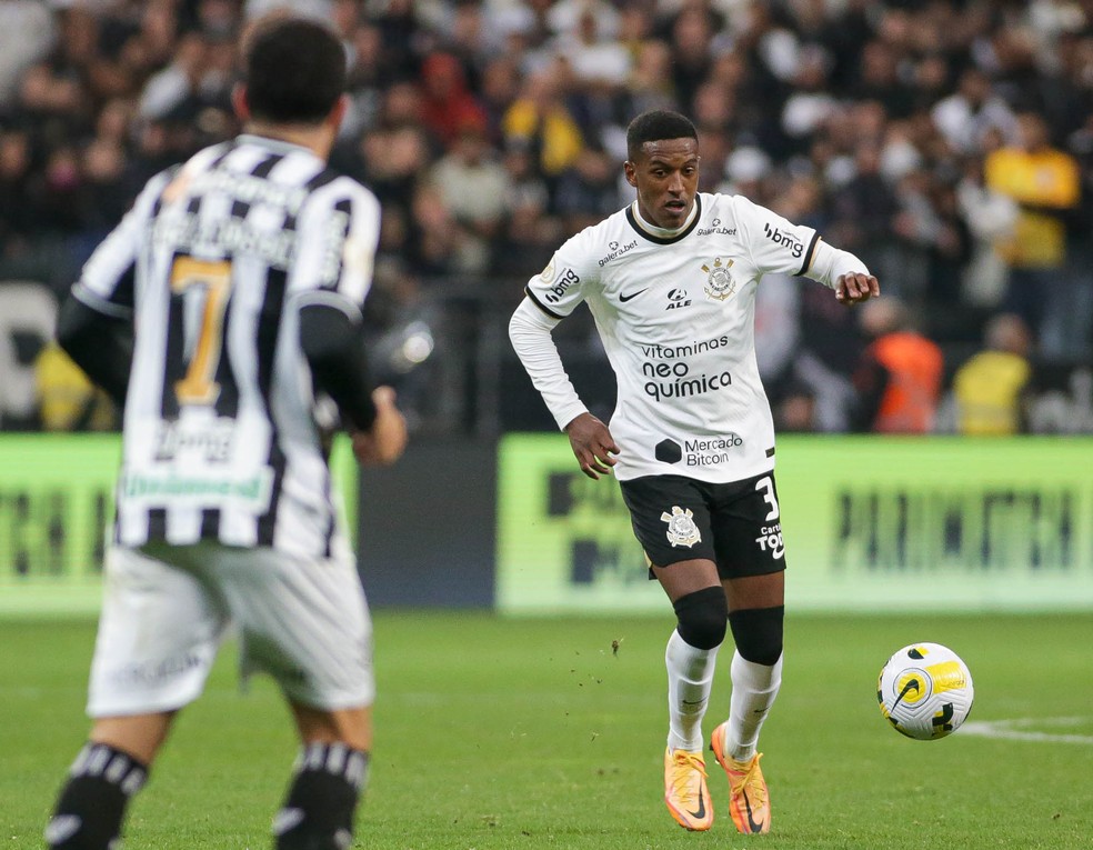 Robert Renan em Corinthians 1x0 Ceará, no Brasileirão — Foto: Rodrigo Coca/Ag. Corinthians