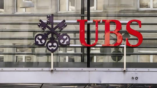 Ações de bancos europeus ganham força e puxam bolsas; UBS avança 9% e Credit Suisse sobe 4%