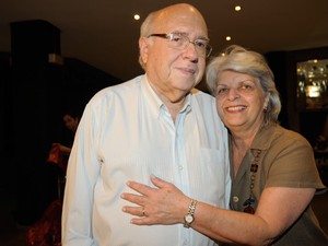 Luis Fernando e Lucia, sua companheira de toda a vida, em um show em Porto Alegre em 2011 (Foto: Adriana Franciosi/Agência RBS )